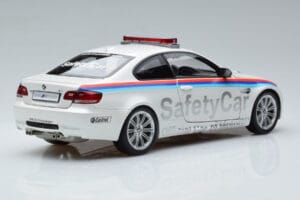 BMW M3 E92 MotoGP Safety Car 2008 Kyosho 1:18 08736GP Metall — bild 3 av 7