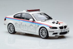 BMW M3 E92 MotoGP Safety Car 2008 Kyosho 1:18 08736GP Metall — bild 5 av 7