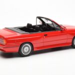 BMW M3 E30 Cabriolet Röd Otto 1:18 - image 2 of 6