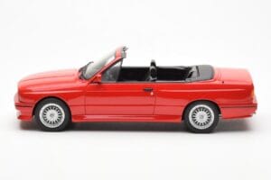 BMW M3 E30 Cabriolet Röd Otto 1:18 OT077 Resin — bild 3 av 6