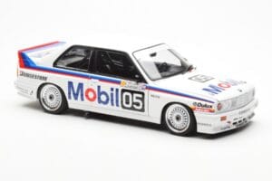 BMW M3 E30 #5 P. Brock Mobil ATCC 1988 AUTOart 1:18 88845 Metall — bild 6 av 8