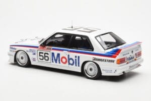 BMW M3 E30 #56 P. Brock / J. Richards Mobil Bathurst 1000 1988 AUTOart 1:18 88847 Metall — bild 7 av 9