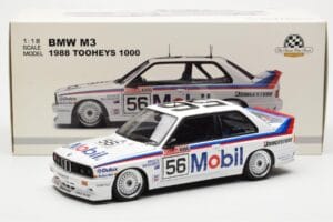 BMW M3 E30 #56 P. Brock / J. Richards Mobil Bathurst 1000 1988 AUTOart 1:18 88847 Metall — bild 9 av 9
