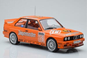 BMW M3 E30 Jagermeister #19 A. Hahne DTM Nurburgring 1992 IXO 1:18 18RMC082A Metall — bild 4 av 6