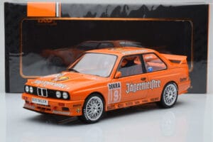 BMW M3 E30 Jagermeister #19 A. Hahne DTM Nurburgring 1992 IXO 1:18 18RMC082A Metall — bild 6 av 6