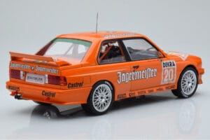 BMW M3 E30 Jagermeister #20 W. Gardner DTM Nurburgring 1992 IXO 1:18 18RMC082B Metall — bild 2 av 6