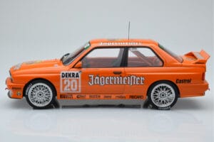 BMW M3 E30 Jagermeister #20 W. Gardner DTM Nurburgring 1992 IXO 1:18 18RMC082B Metall — bild 3 av 6