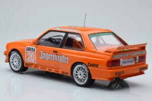 BMW M3 E30 Jagermeister #20 W. Gardner DTM Nurburgring 1992 IXO 1:18 18RMC082B Metall — bild 5 av 6