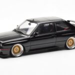 BMW M3 E30 Sport Evolution Svart Custom Wheels AUTOart 1:18