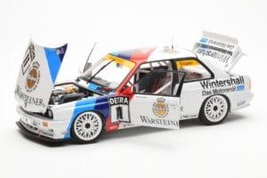 BMW M3 E30 #11 S. Soper Warsteiner DTM 1991 AUTOart 1:18 89146 Metall — bild 2 av 8