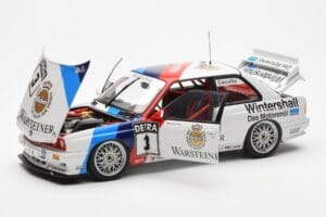 BMW M3 E30 #3 J. Cecotto Warsteiner DTM 1991 AUTOart 1:18 89145 Metall — bild 2 av 8