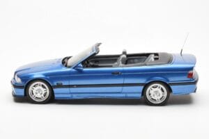 BMW M3 E36 Cabriolet Blå Otto 1:18 OT279 Resin — bild 3 av 5