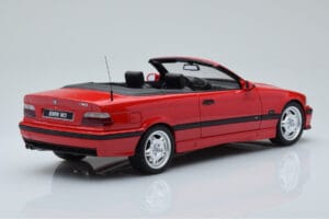 BMW M3 E36 Cabriolet Röd Otto 1:18 OT1048 Resin — bild 2 av 6