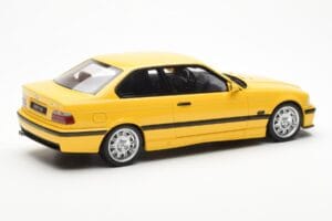 BMW M3 E36 Gul Otto 1:18 OT666 Resin — bild 2 av 6