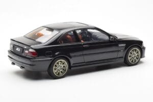 BMW M3 E46 Svart AUTOart 1:18 70541 Metall — bild 3 av 8