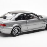 BMW M3 E46 CSL Grå Kyosho 1:18 - image 3 of 8