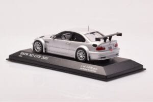 BMW M3 E46 GTR Street Silver Minichamps 1:43 403012105 Metall — bild 3 av 4
