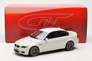 BMW M3 E90 Sedan Vit GT Spirit 1:18 GT053 Resin — bild 6 av 6