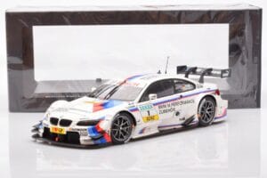 BMW M3 E92 #1 M. Tomczyk BMW M Performance DTM 2012 Minichamps 1:18 80432320097 Metall — bild 8 av 8