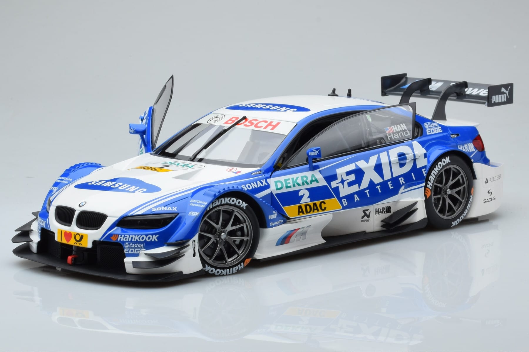 BMW M3 #2 BMW Team RMG A.J. Hand DTM 2012 Minichamps 1:18 100122202 Metall — bild 2 av 8