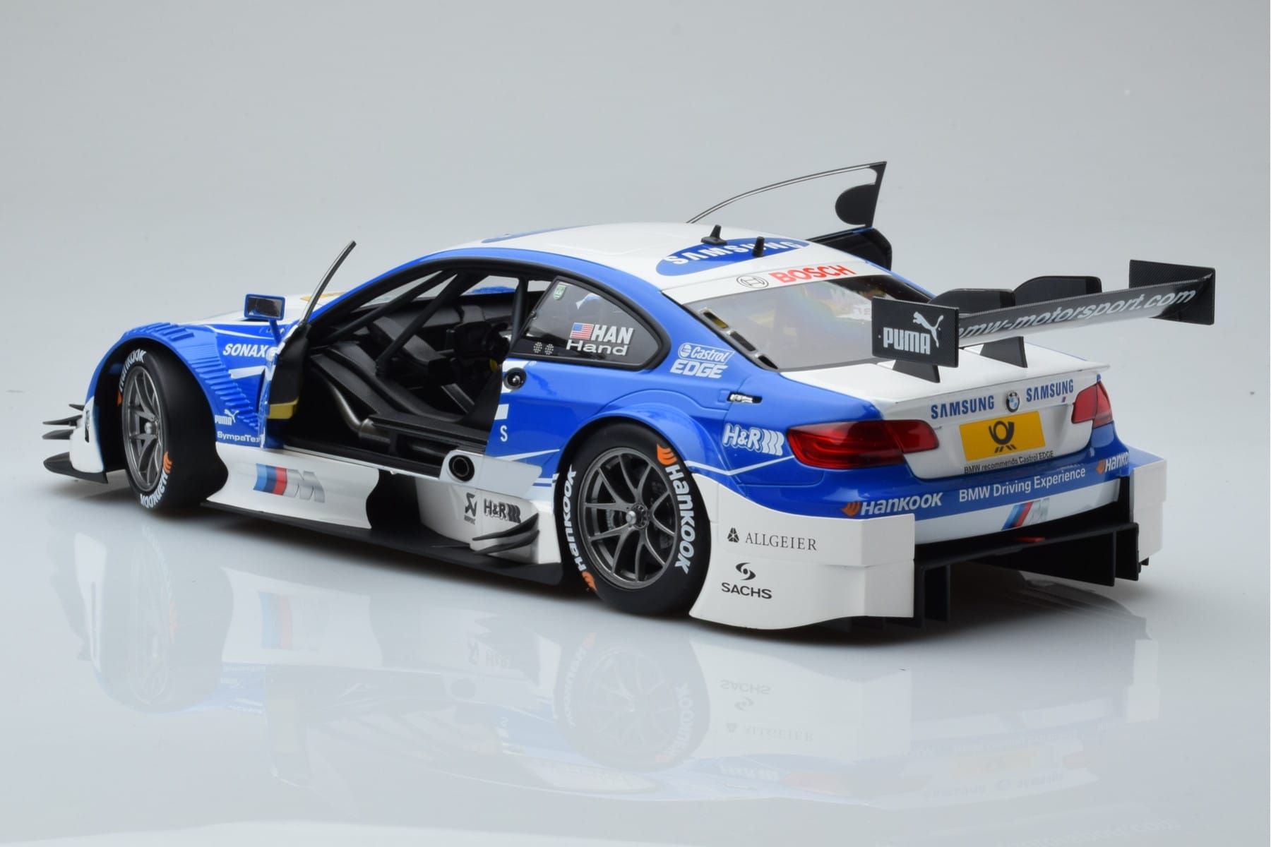 BMW M3 #2 BMW Team RMG A.J. Hand DTM 2012 Minichamps 1:18 100122202 Metall — bild 7 av 8