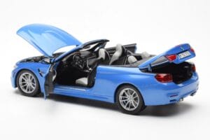 BMW M4 F83 Cabriolet Yas Marina Blå Paragon 1:18 80432339612 Metall — bild 5 av 8