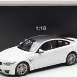BMW M4 F82 Frozen Brilliant Vit Paragon 1:18 PA-97101 - image 8 of 8