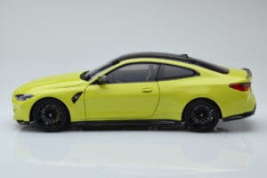 BMW M4 G82 Gul Återförsäljarutgåva Minichamps 1:18 80435A51949 Metall — bild 4 av 8