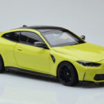 BMW M4 G82 Gul Återförsäljarutgåva Minichamps 1:18 - image 6 of 8