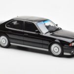 BMW M5 E34 Svart Otto 1:18 - image 4 of 6