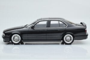 BMW M5 E34 Hartge Svart Otto 1:18 OT362B Resin — bild 3 av 6