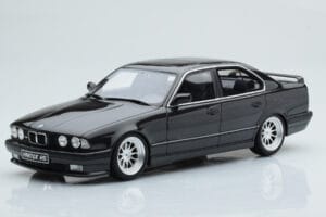 BMW M5 E34 Hartge Svart Otto 1:18 OT362B