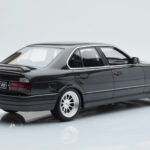 BMW M5 E34 Hartge Svart Otto 1:18 - image 5 of 6