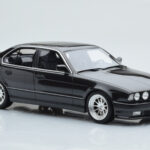 BMW M5 E34 Hartge Svart Otto 1:18 - image 6 of 6