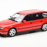 BMW M5 E34 Touring Röd Otto 1:18 OT951