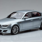 BMW M5 E60 Silver Otto 1:18