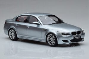 BMW M5 E60 Silver Otto 1:18 OT426 Resin — bild 4 av 6