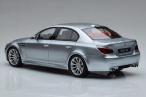 BMW M5 E60 Silver Otto 1:18 OT426 Resin — bild 5 av 6