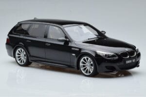 BMW M5 E61 Touring Svart Otto 1:18 OT1020 Resin — bild 4 av 6