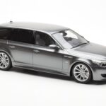 BMW M5 E61 Touring Grå Otto 1:18 - image 4 of 6