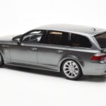 BMW M5 E61 Touring Grå Otto 1:18 - image 5 of 6