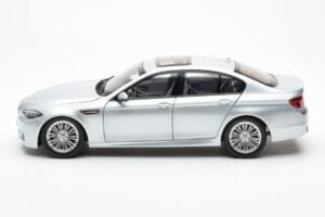 BMW M5 F10 Silverstone Silver Paragon 1:18 80432186353 Metall — bild 4 av 8