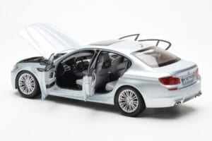 BMW M5 F10 Silverstone Silver Paragon 1:18 80432186353 Metall — bild 5 av 8