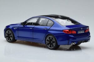 BMW M5 F90 Marina Bay Blå Norev 1:18 80432454783 Metall — bild 6 av 7