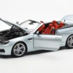BMW M6 F12 Cabriolet Silverstone Silver II Paragon 1:18 - image 2 of 8