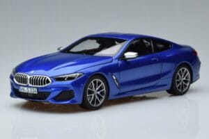 BMW M850i G15 Blå Metallic Norev 1:18 183286 Metall