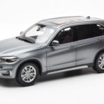 BMW X5 F15 Space Grå Paragon 1:18