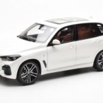 BMW X5 G05 Vit Paragon 1:18