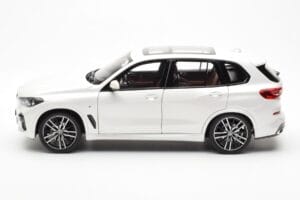 BMW X5 G05 Vit Paragon 1:18 80432450996 Metall — bild 4 av 8