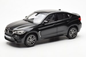 BMW X6 M F86 Sapphire Svart Metallic Norev 1:18